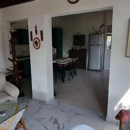 Σπίτι διακοπών Appartamento, 2 Adulti E 2 Bambini A 150 Dal Mare Όλμπια